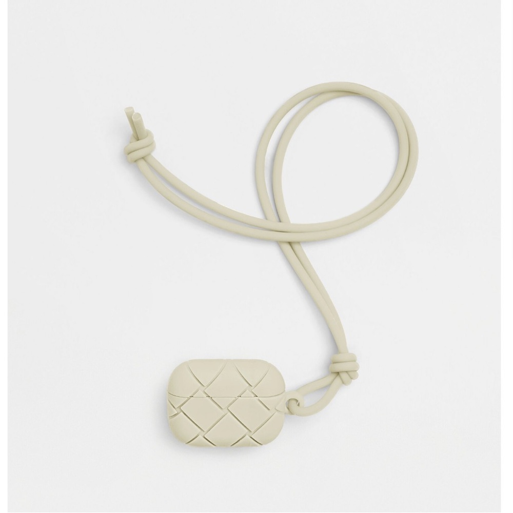 Bottega Veneta AirPods Pro Case